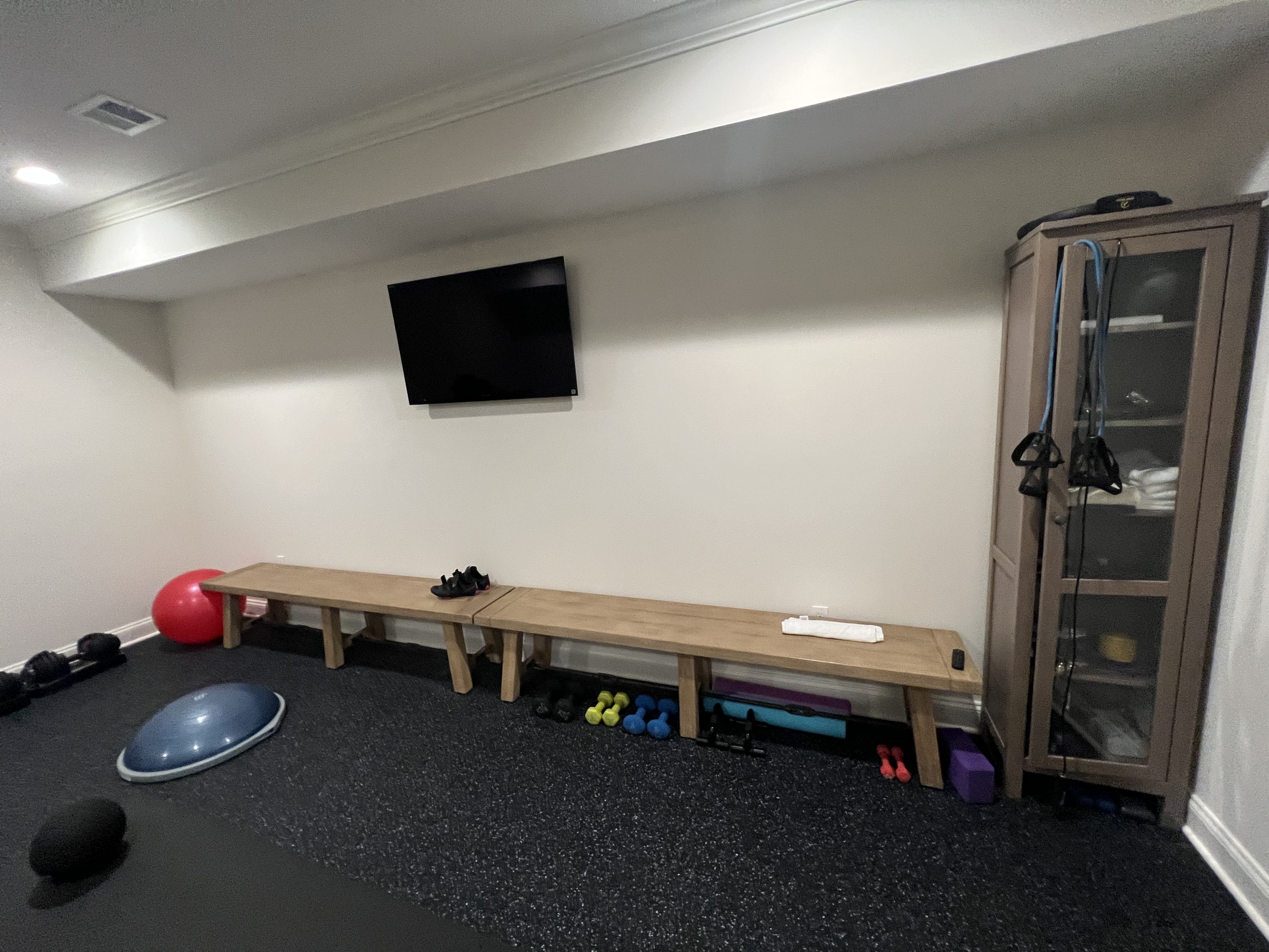 Home Gym Mirror Installation before 0 photo.