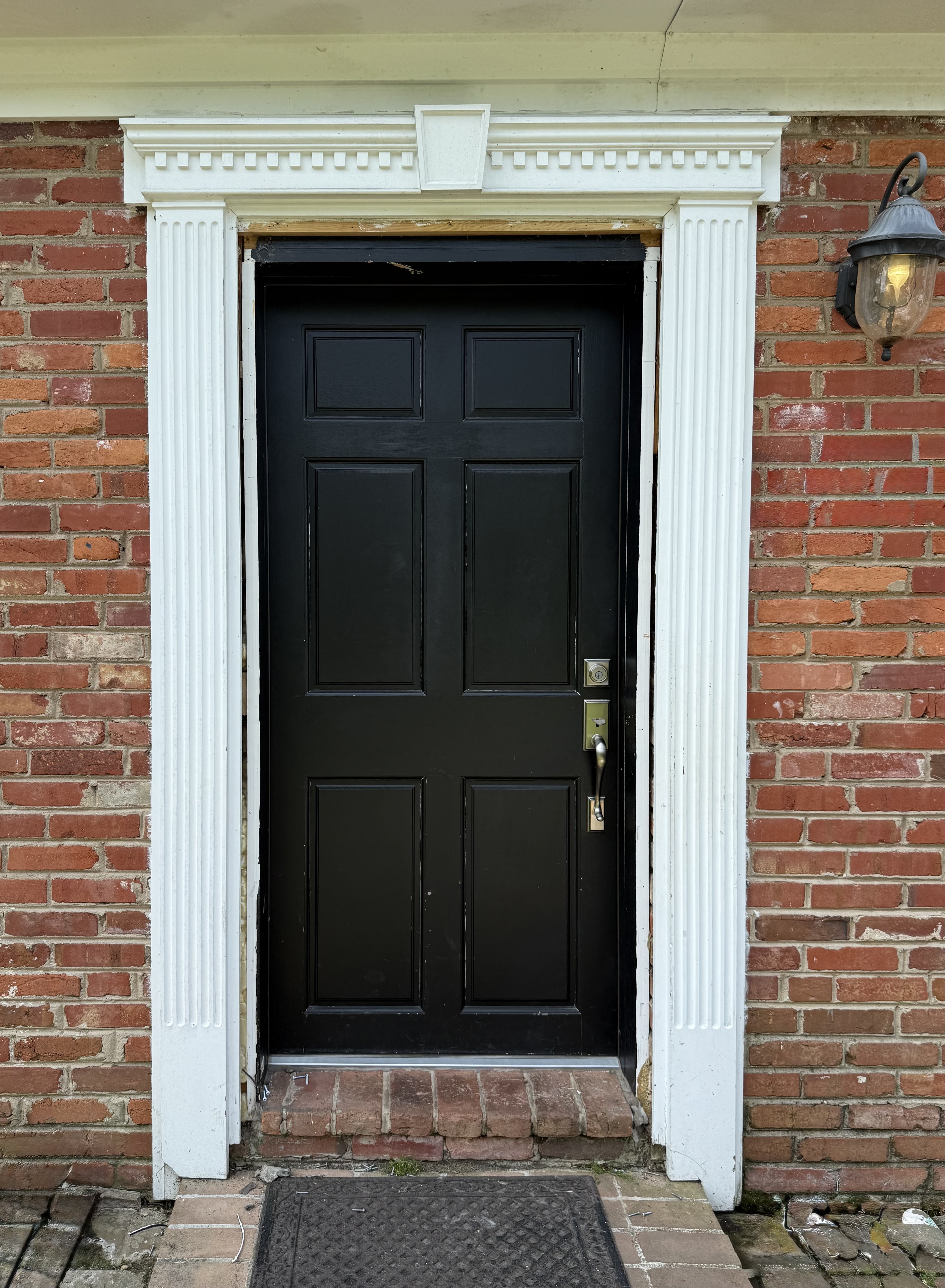 Full-View Storm Door Installation before 0 photo.