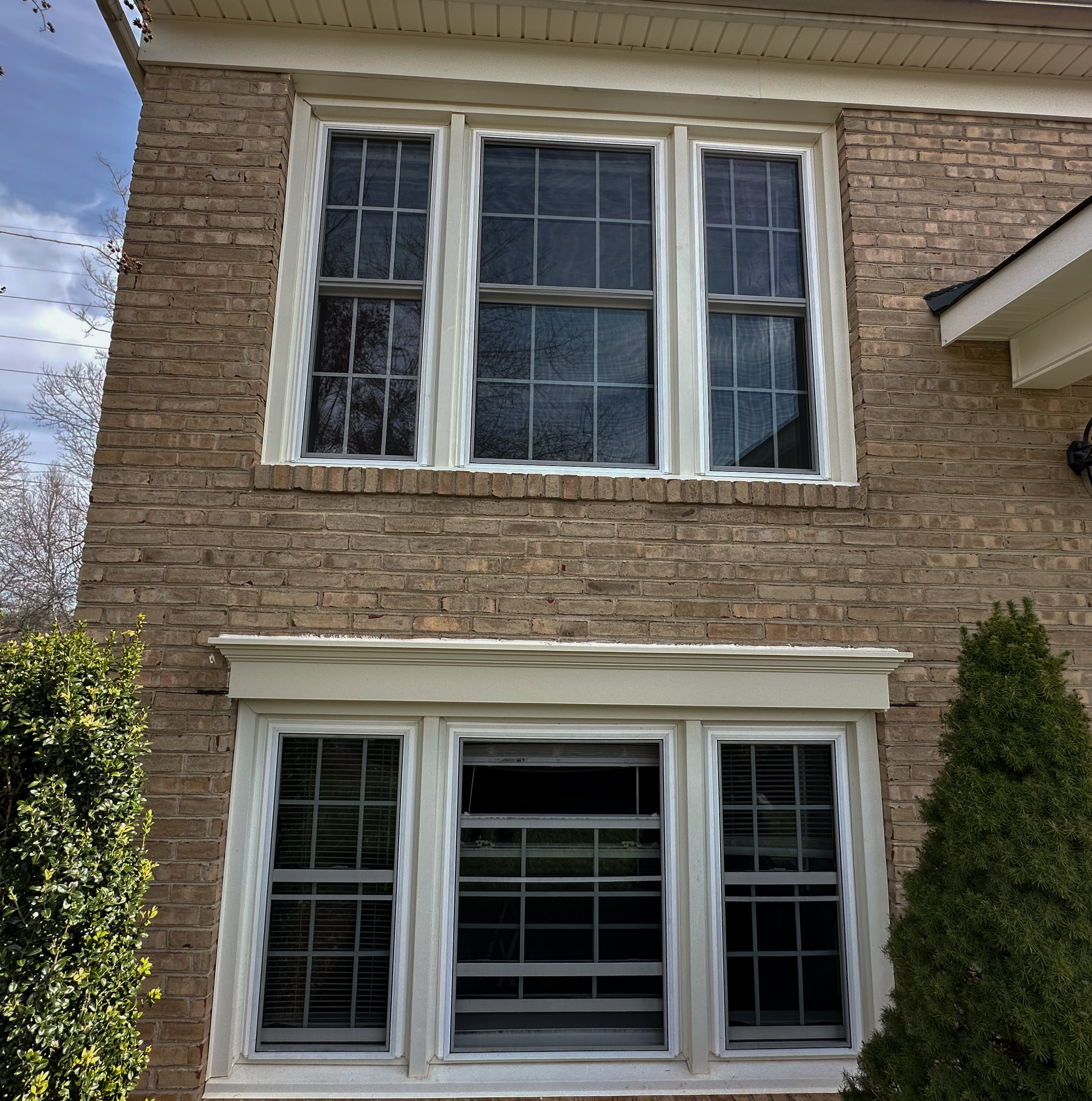 Broken Seal Glass Replacement project main photo.