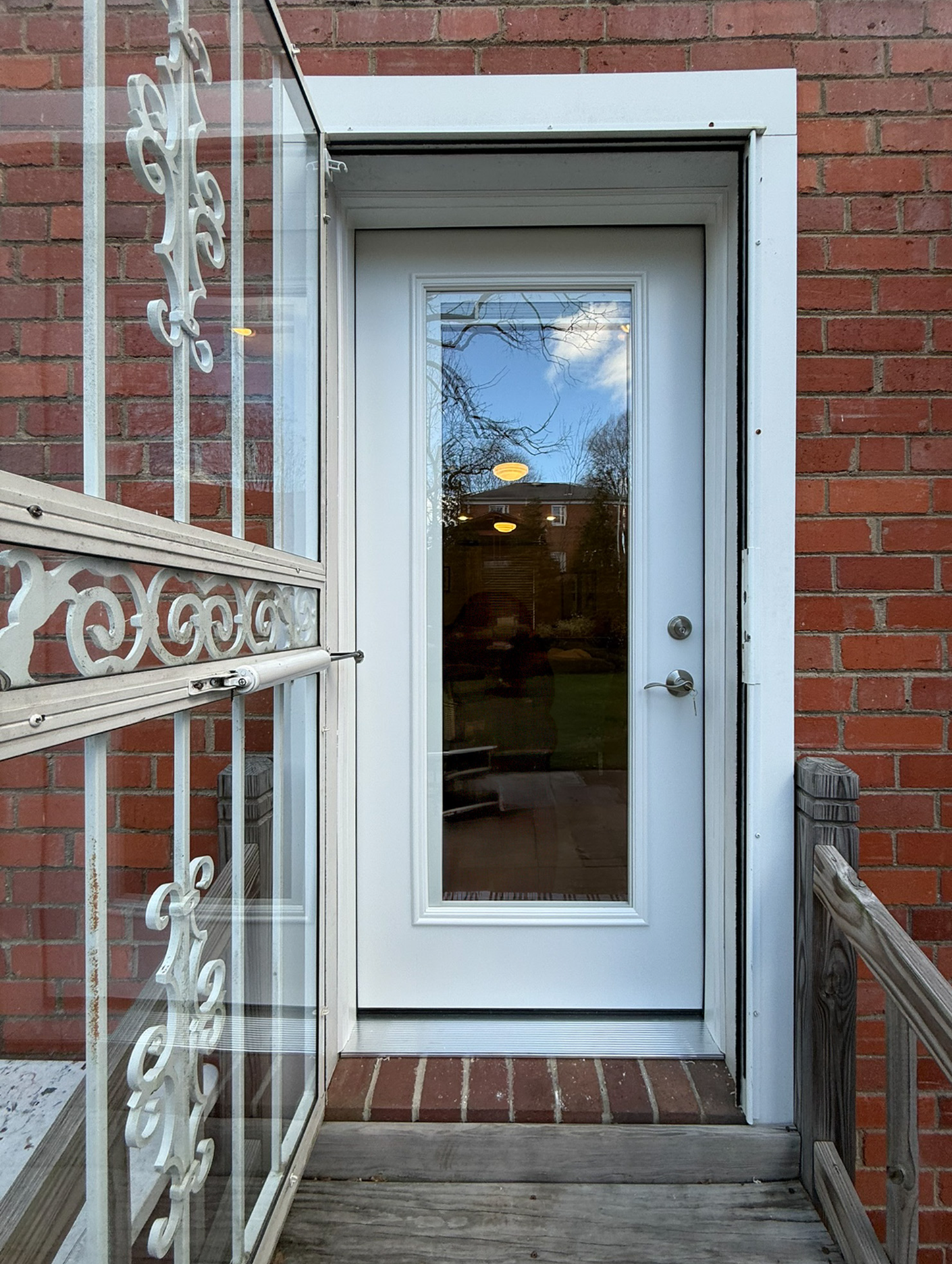 Door Installation project main photo.